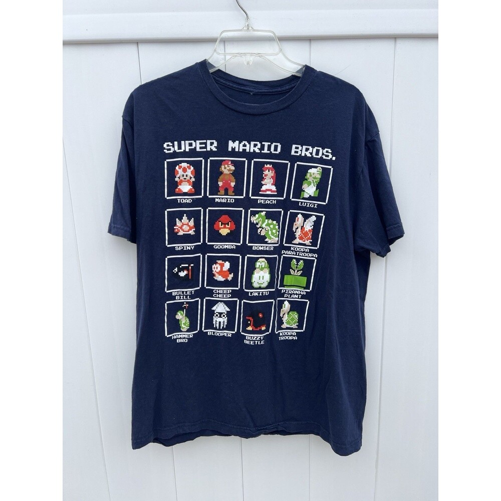 Super Mario Bros T-shirt Large Short Sleeve Mens